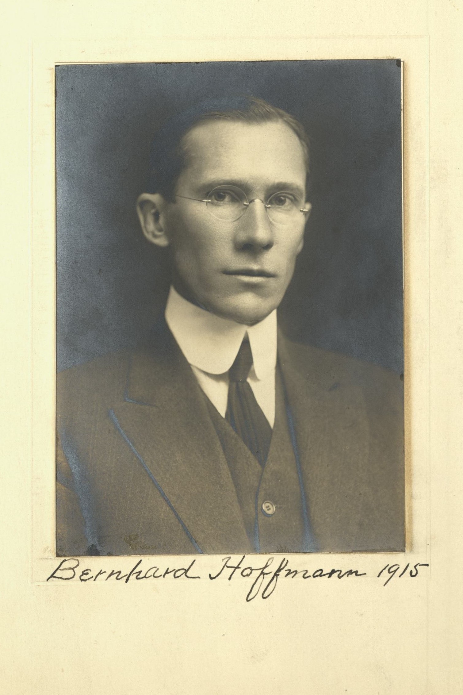 Member portrait of Bernard Hoffmann